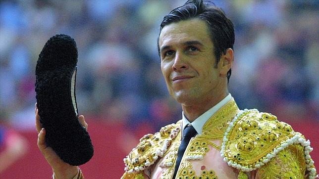 encasadeherrero's tweet image. 🐂#ENTREVISTA Joselito, 40 años de alternativa 

🗣️Luis Herrero entrevista al torero en el #DIRECTO de #EsHERRERO 👇

📻esradio.libertaddigital.com