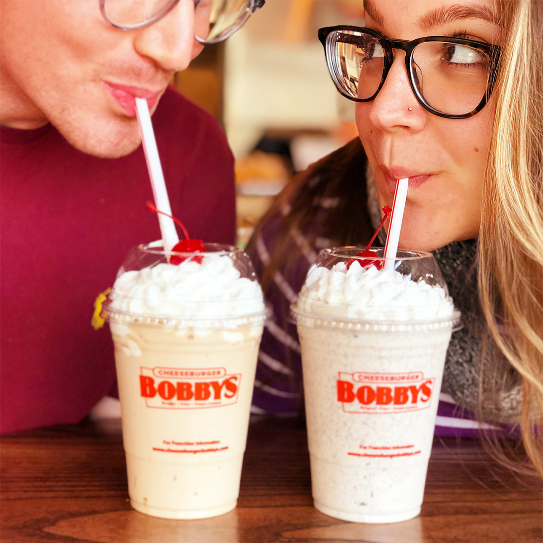 CBobbys's tweet photo. Some things are better not shared. 😉

What flavor are you grabbing all to yourself? Tell us below.

🍦Chocolate Fudge
🍦Vanilla
🍦Strawberry
🍦Oreo
🍦Peach https://t.co/bcLhUm4J40