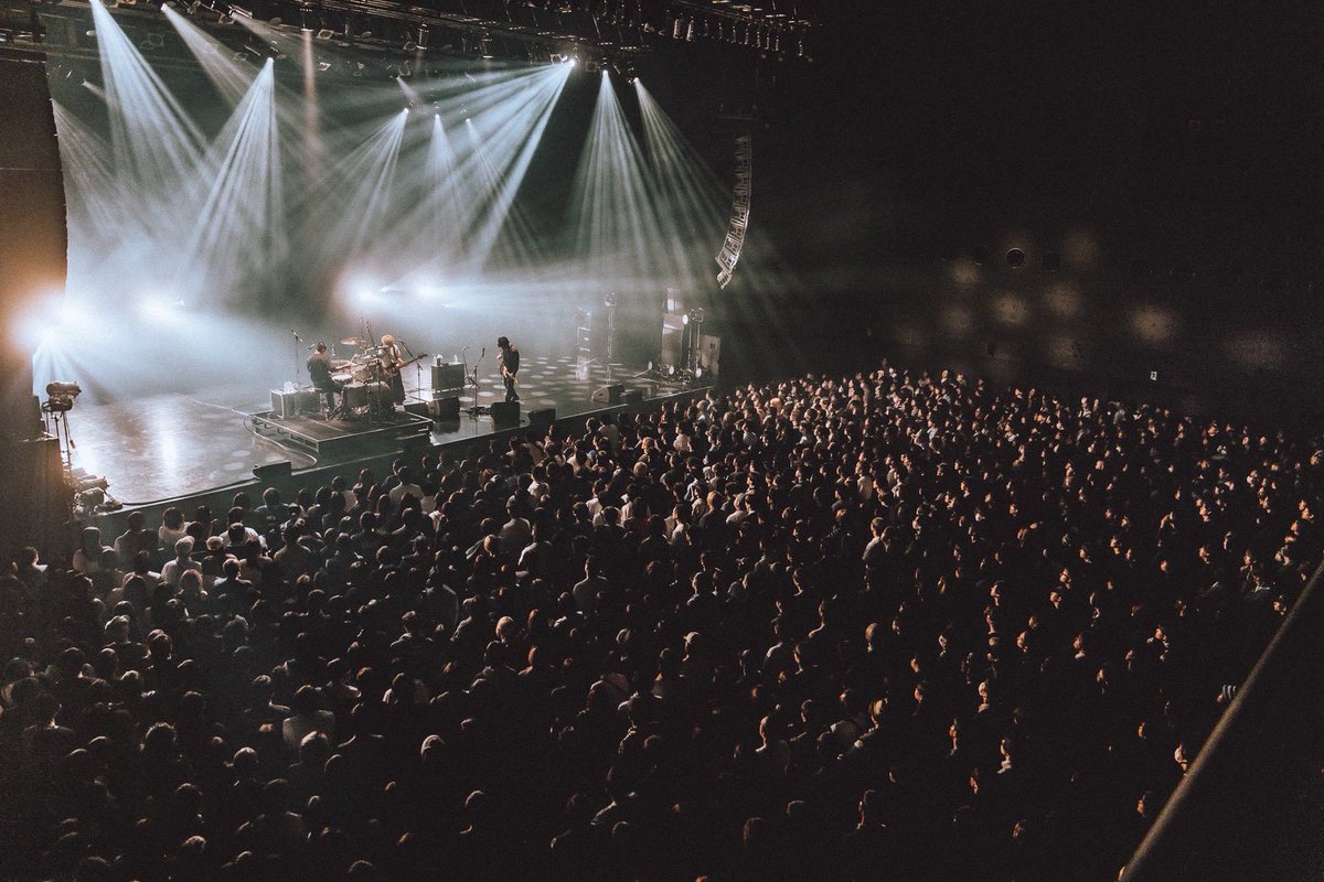 the cabs tweet media