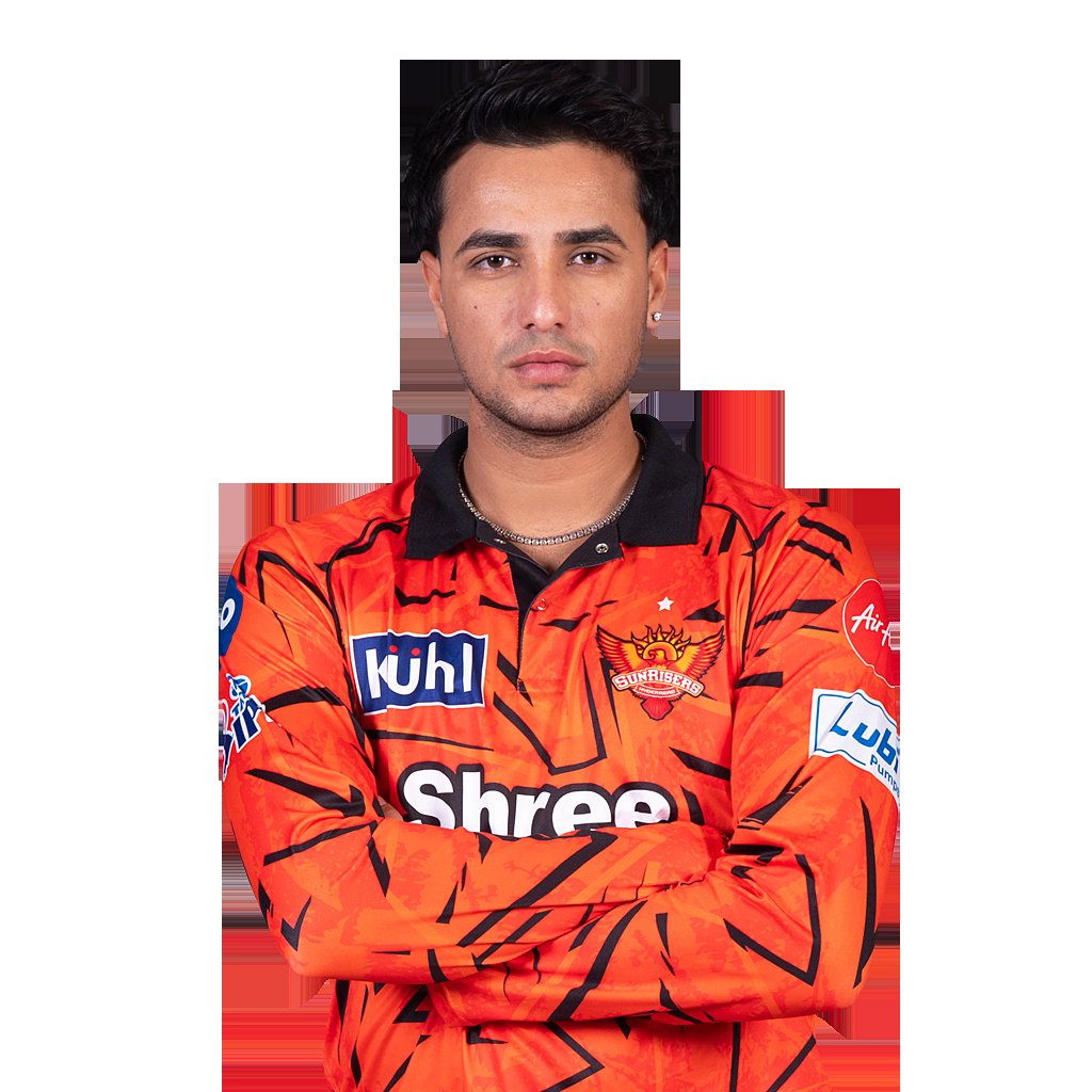 sagarcasm's tweet photo. Either you get me out in the first over... or I get you out of the game. https://t.co/BnIzHCzh10