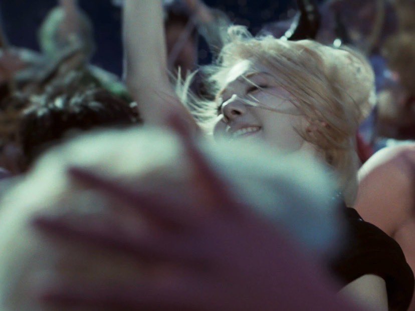 sakuchan_0812's tweet image. &amp;lt;CELEBRATION&amp;gt; MV TEASER

#사쿠라
#宮脇咲良  #SAKURA
#르세라핌  #LE_SSERAFIM