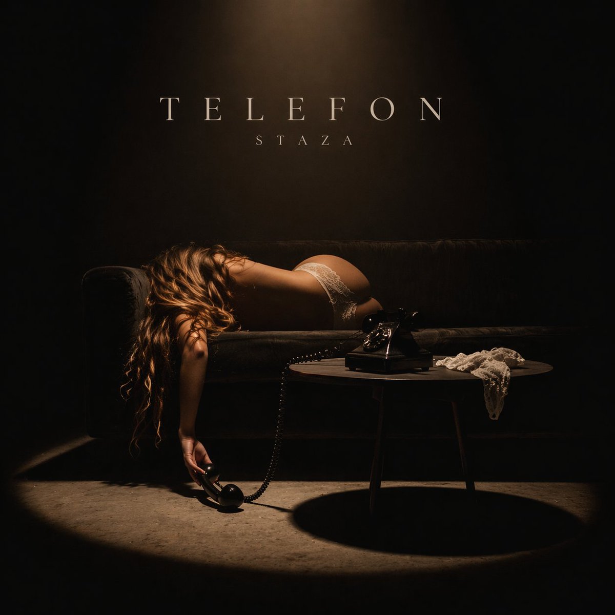 staza_music's tweet image. leży.
cisza.
telefon dzwoni.

odbierzesz?

“TELEFON” — 27.04

#newmusic #altmusic #premiera #musicevery