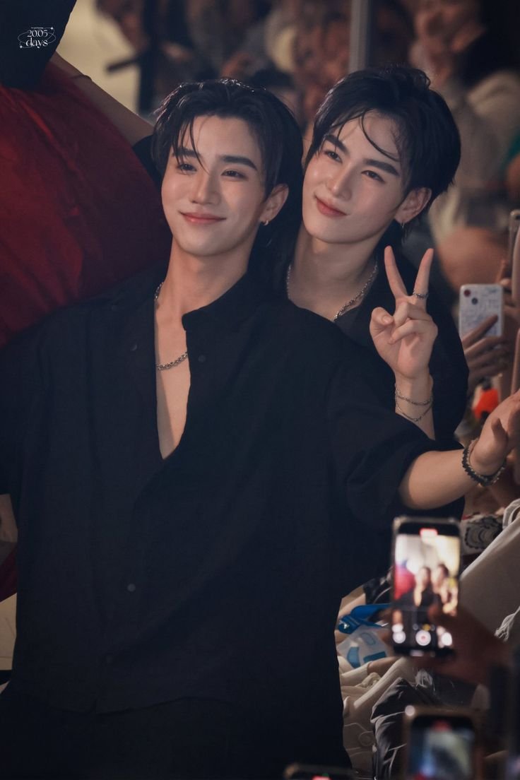 niia ☆ tweet media