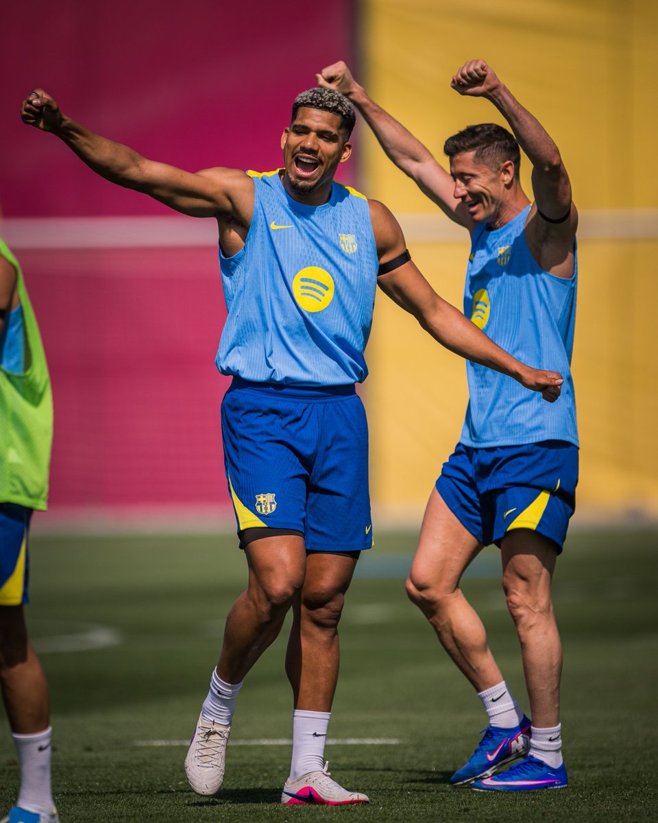 FC Barcelona tweet media