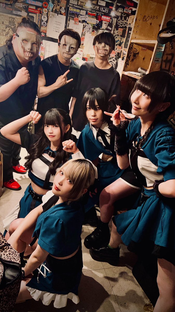 BBTS_koushiki's tweet image. 新宿アンチノックご来場ありがとうございました！本日もBroken By The Screamは皆様の元気の源になれましたか？
来月、5/29東京キネマ倶楽部ワンマンライブは最高の一日にします！ご来場お待ちしています！