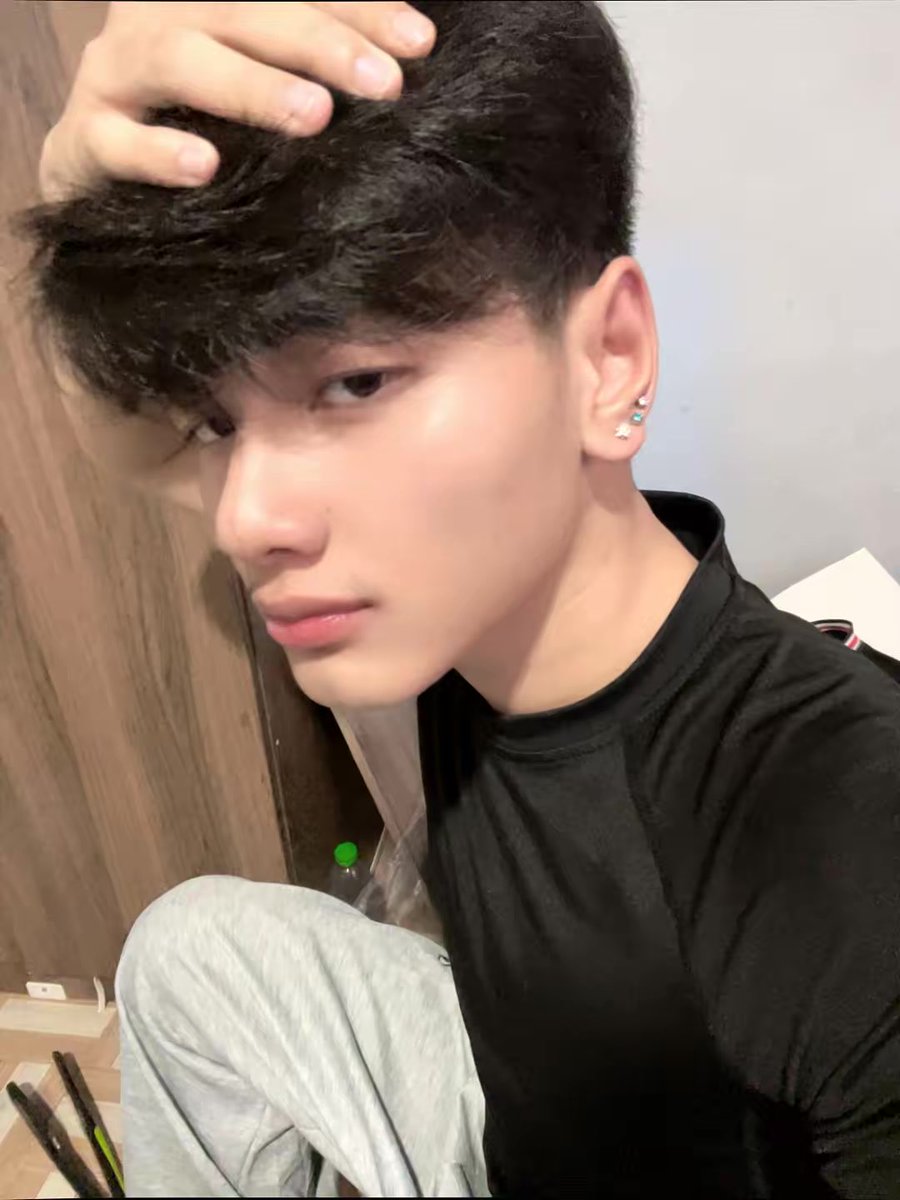 Zane🦖 tweet media