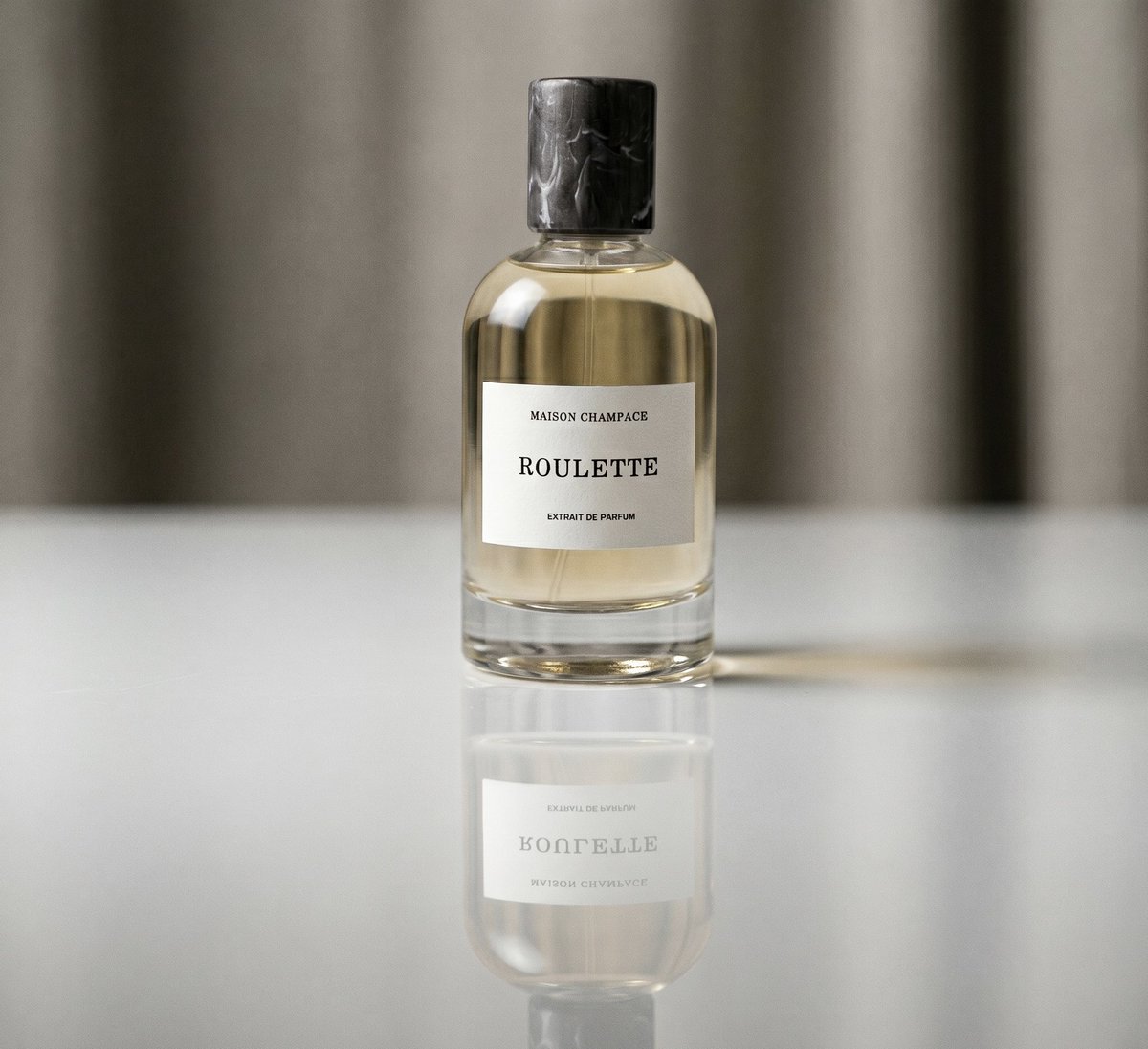 A journey through time and memory in every bottle. 

Warm woods meet spicy, animalic depth with Roulette Extrait De Parfum. 

#FragranceCollector #LuxuryLifestyle #MaisonChampace #Perfume