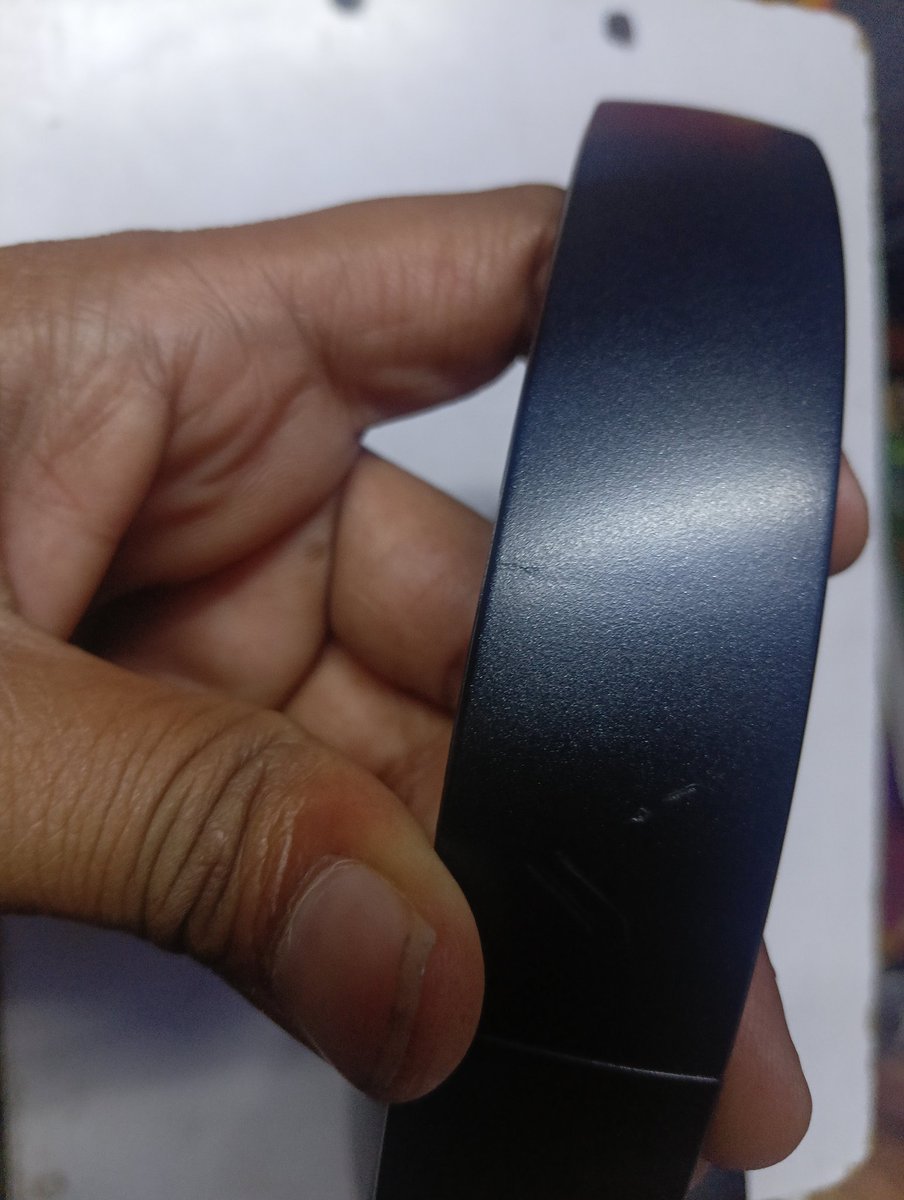 mandeliy6's tweet image. Very disappointed with .

My Noise Airwave Max 4 cracked within 2 months in normal use. No misuse — this is clearly a build quality issue.

Still marked as “physical damage” &amp;amp; asked to pay ₹822 without discussion.

Please resolve this fairly.
#Noise #WarrantyIssue