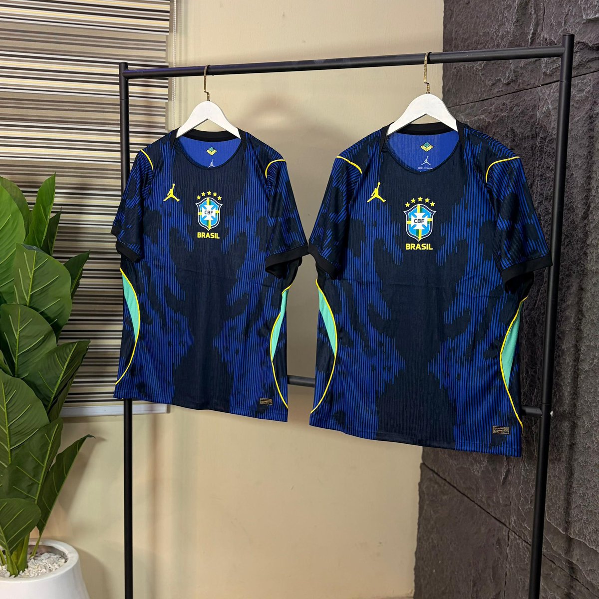 WRONG ID tweet media