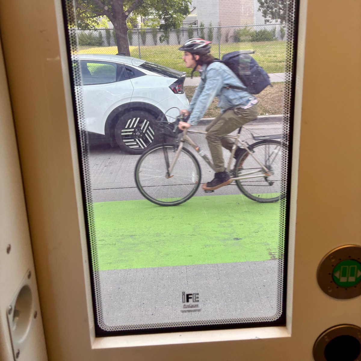 bikelakecity's tweet image. I wonder what traffic is like today #slc