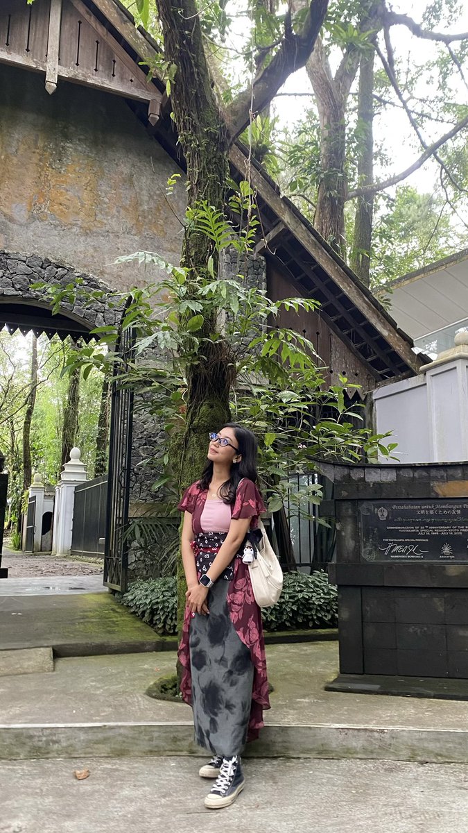 nitntsr's tweet photo. Penutup malam ini, happy kartini’s day❣️
Koleksi berkainnnkuu🥰 https://t.co/osIaxhFywh