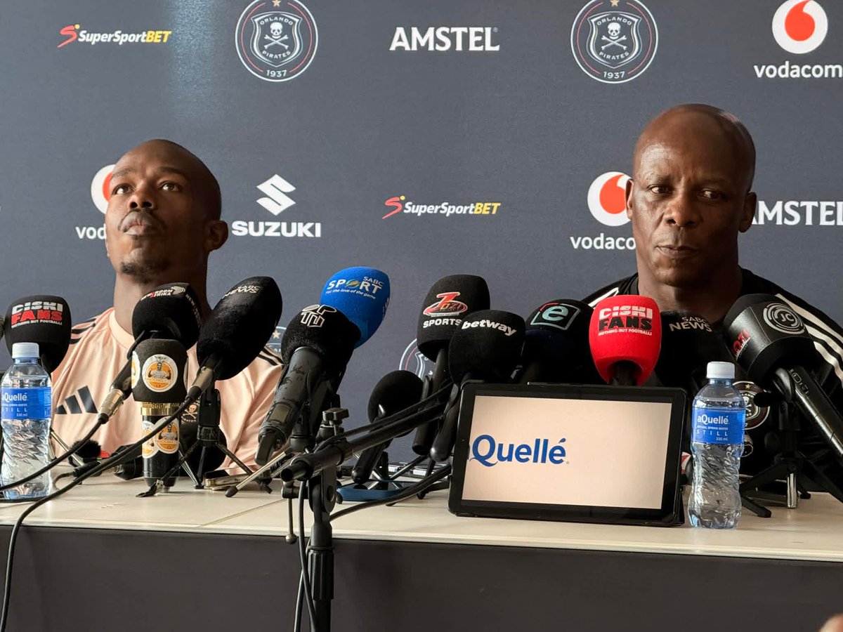 Lubisimh's tweet photo. "If they come with a revenge mentality,  that will also work better for us. In our team we prepare for all scenarios and any type of approach, we will be ready"  -@orlandopirates assistant coach Mandla Ncikazi

#madlangacomission #pirates #chiefs https://t.co/cwO9tyGxvP