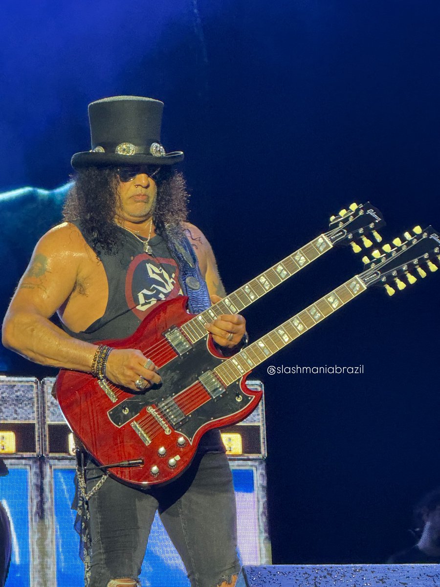 SlashParadise1's tweet image. @slash #slash  #Brazil #fortaleza  #arenacastelao @gunsnroses #gunsnroses 📸 Slashmaniabrazil