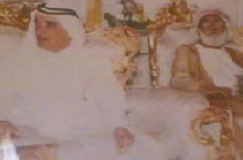 Alblooshi1236's tweet photo. الشيخ راشد بن سعيد آل إسماعيل البلوشي وسمو الشيخ مكتوم بن راشد بن سعيد ال مكتوم #بلوش #عُمان https://t.co/kmKa8VduGy