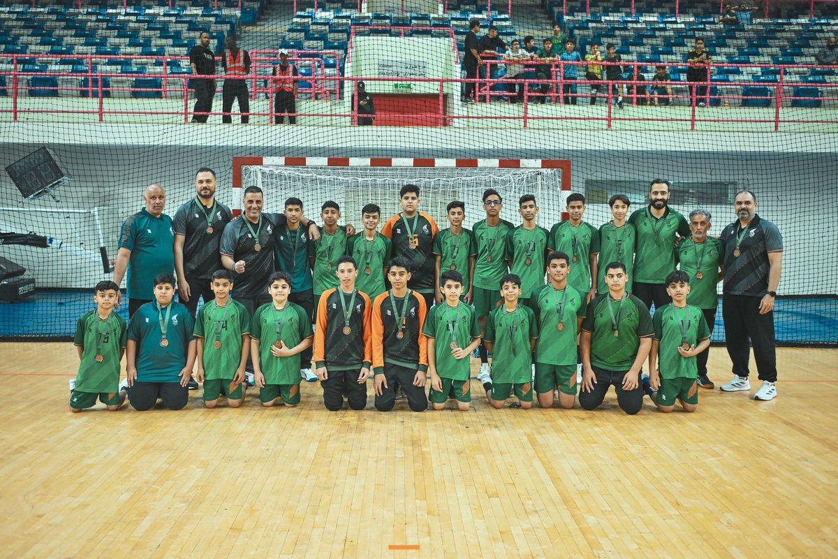 sahfksa's tweet photo. 📸 تتويج فريق النور @AlNoor_SC بالميداليات البرونزية في #كأس_اتحاد_اليد_للبراعم 🥉 https://t.co/EGdFADahLN