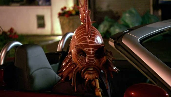 vmmm_h's tweet photo. @_cosmicangst I can fix him or we can smoke and ride a stolen car together https://t.co/pPlhFfkMYO