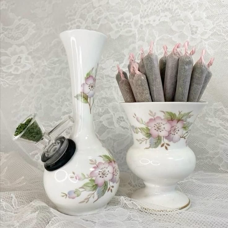 starvingsnails's tweet image. food poll⋆.𐙚 ̊
my cravings while 🚬⋆.˚
cals don’t count⋆˙⟡
🏷️: #edtwt #foodpoll #thisorthat #interactive #distraction