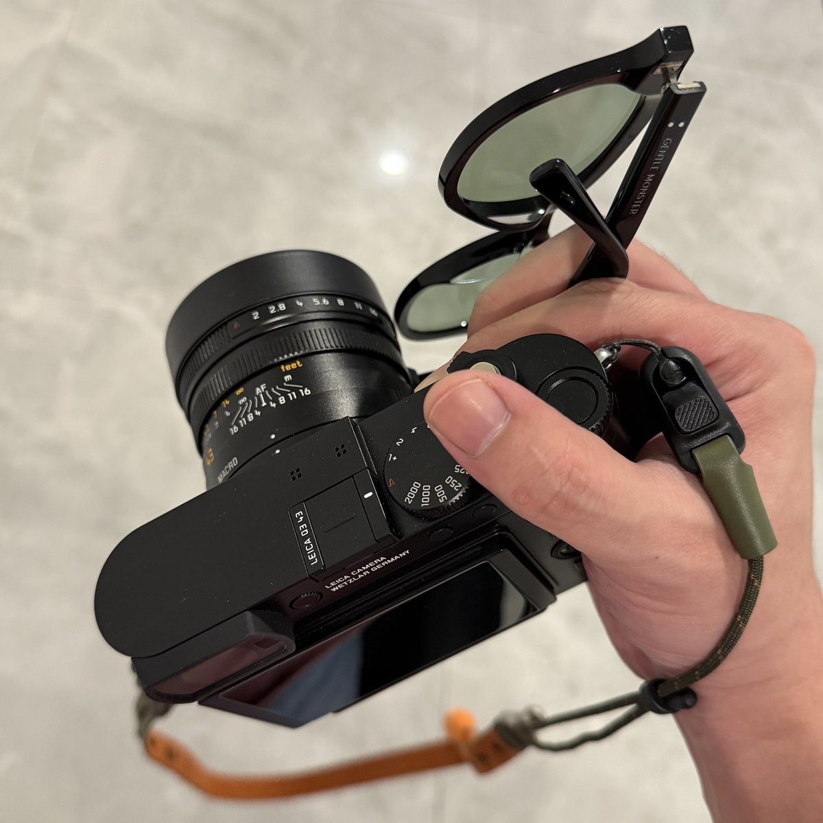 wuuuuzach's tweet photo. #Leica https://t.co/8PzBsAaMbp