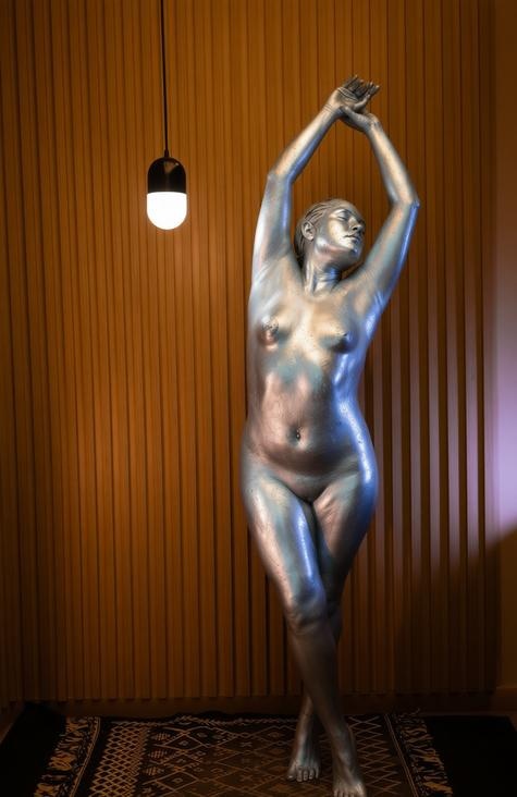 Statufied tweet media