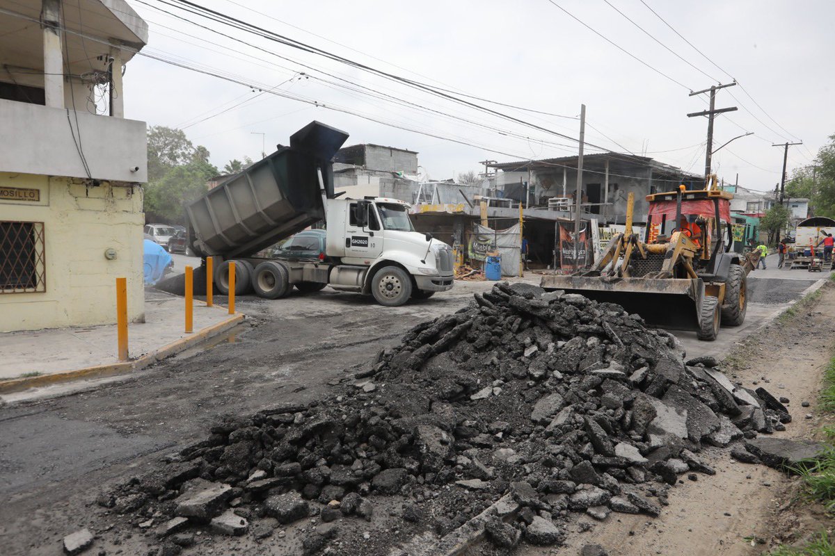 Reitera Héctor García mejora de servicios públicos

El alcalde de Guadalupe Héctor García reiteró ante vecinos su compromiso de mantener un trabajo permanente 

panoramadenuevoleon.com/reitera-hector…