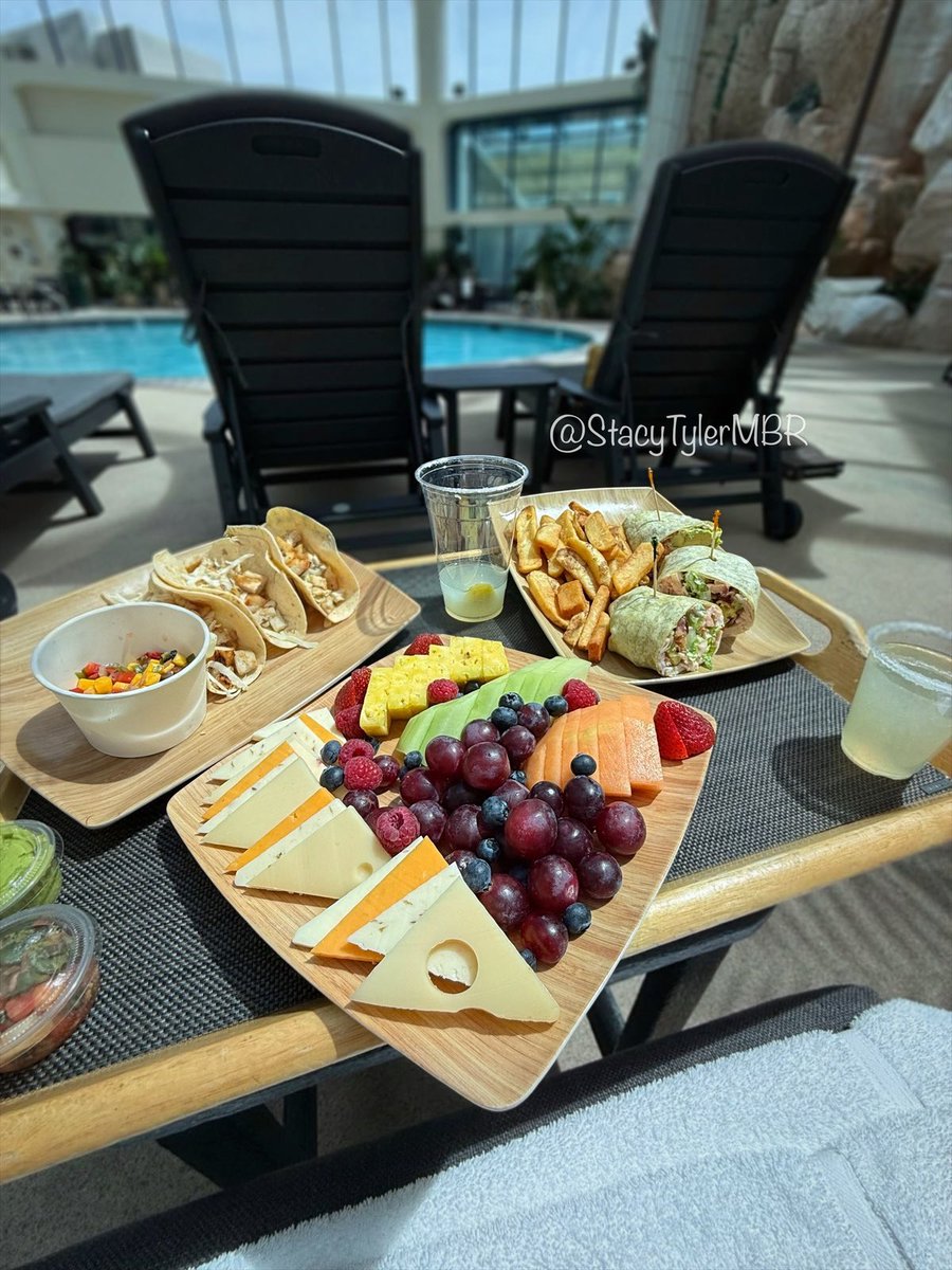 Stacy Tyler 💕 tweet media