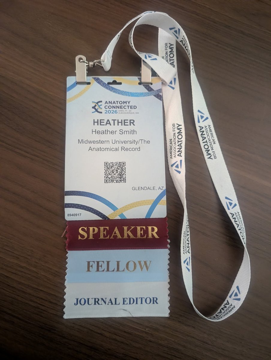 heatherfsmith's tweet photo. And that’s a wrap on Anatomy Connected 2026! Thanks to @AnatomyOrg for another amazing conference. It’s always an honor to represent @AnatRecord, and a joy to hear about the latest exciting research in our field &amp; connect with colleagues and friends https://t.co/C30Pg7ey0I