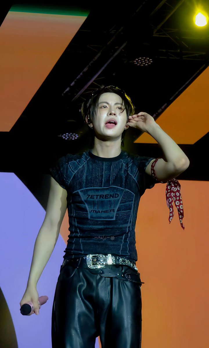 -𝑚𝑎𝑙𝑖-𖧷 tweet media