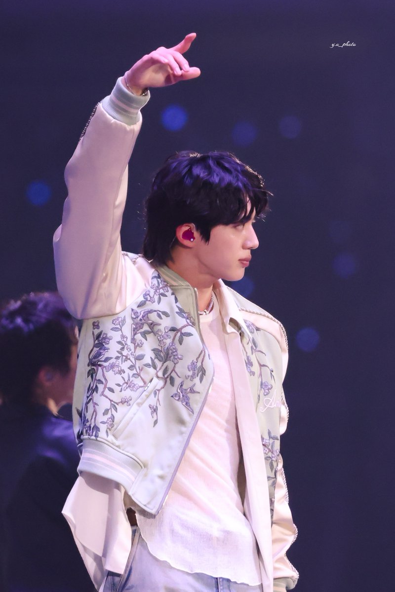 yo_photo_'s tweet image. 26.4.11 GOYANG (Day 2)

#BTSJIN #방탄소년단진
#김석진 #석진 #진 #JIN #ジン @BTS_twt
#BTS_ARIRANG
#BTS_WORLDTOUR_ARIRANG