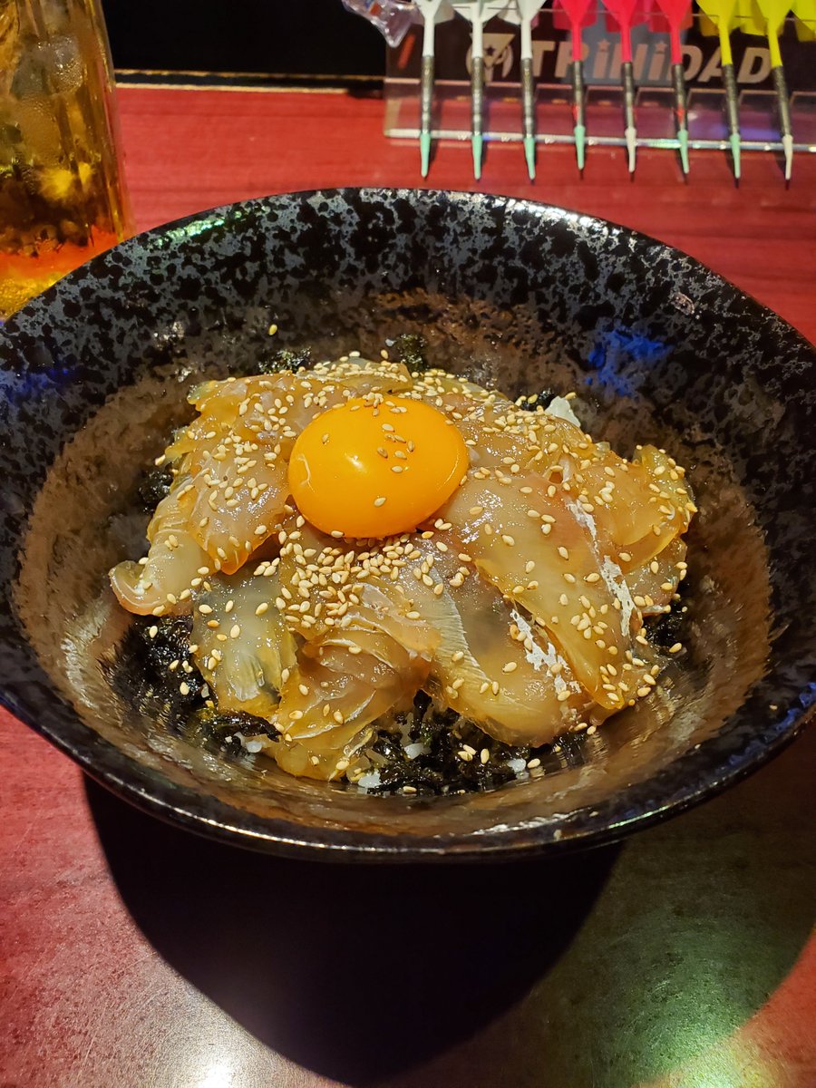 初めてリーグに参加して
店長お手製の漬け丼食べるなど😋