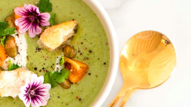 NDTVFood's tweet photo. 6 Cold Soups That Are Perfect for the Indian Summer
https://t.co/A1XoFHpqKz
#coldsoup #summer #recipes https://t.co/yMbxZqBYue