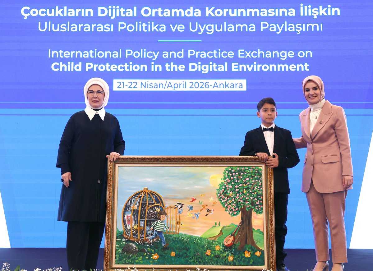 T.C. Cumhurbaşkanlığı tweet media