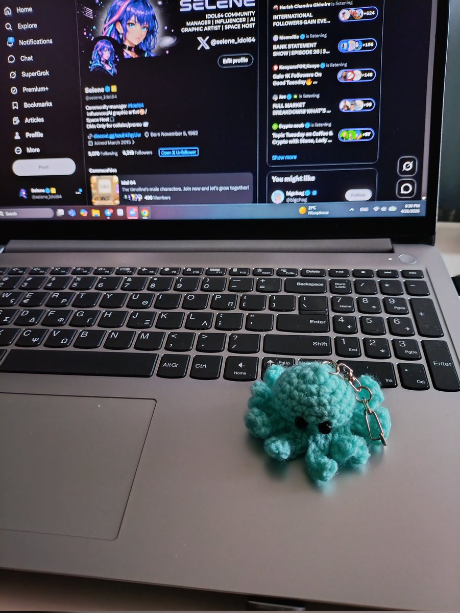selene_Idol64's tweet photo. Someone lives on my laptop now
Say hi to Mr ๐ctopus
#handmadecrochet https://t.co/FfuCvQgqPD
