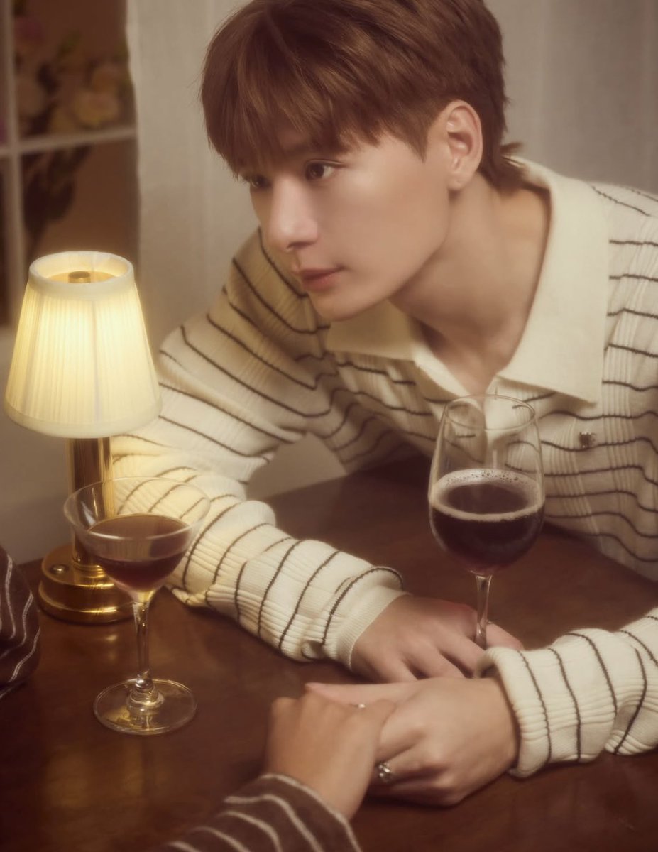 ตงชช ft. เขียนรัก 🖊️ tweet media