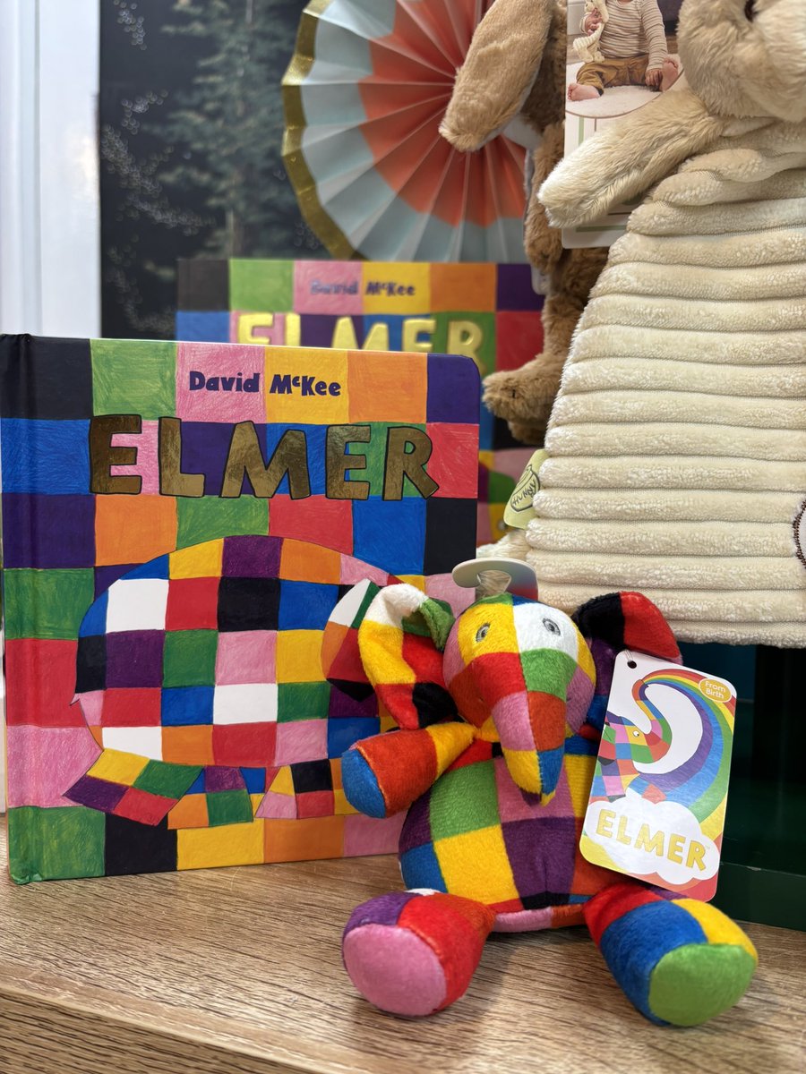 KenilworthBook's tweet image. NEW STOCK HIGHLIGHT @rainbowdesigns1 🌈

How gorgeous is this new gift range from @rainbowdesigns1 ! A board book and a matching character is the perfect gift for a little one 🥰

What’s your favourite?

#rainbowdesigns #babygifting #babyshower