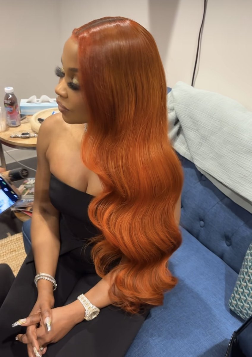 Now this is how a wig should be LAID