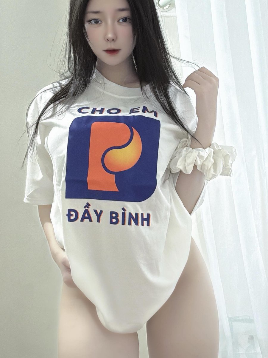 MineGallery_'s tweet photo. Nói túm lại là em lười thôi =))) https://t.co/BiwoxPtyGW