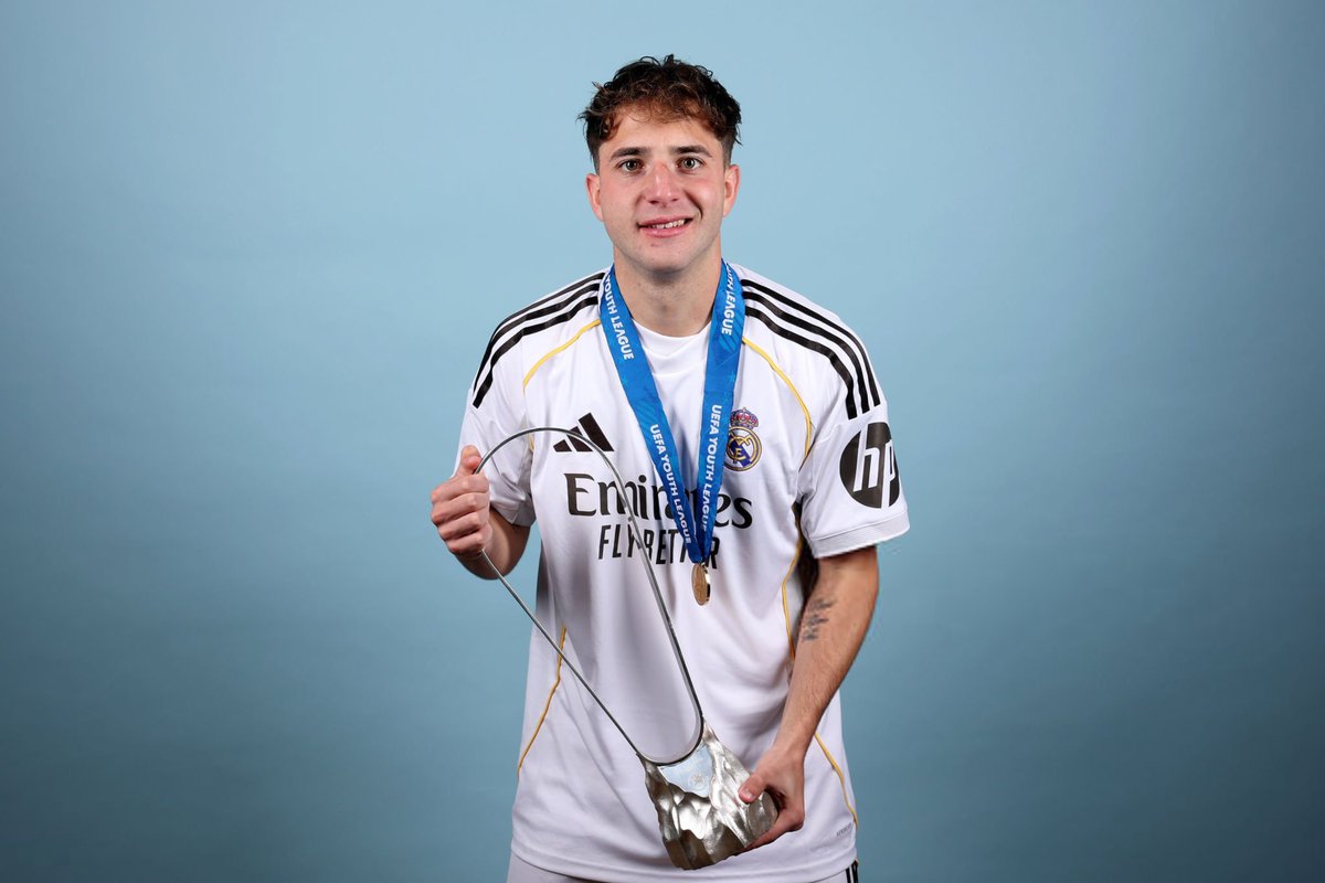 HQpcrt's tweet image. Daniel Yanez #RealMadrid #UYL