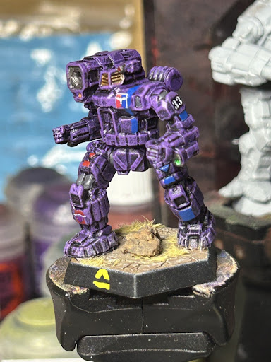 frthegratergood's tweet image. HBK-4G Hunchback
A FWLM staple but other use them. I've got one painted up for my DCMS. I've never tried the variant with a bunch of medium lasers. Known to blow light and medium mechs apart. Depicted: Marik Militia
#Battletech #Wargaming