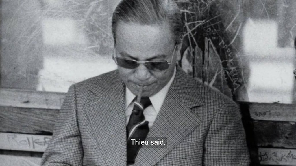 stillarshia's tweet photo. It is so easy to be an enemy of the United States, but so difficult to be a friend.

- Nguyễn Văn Thiệu

این یکی از جملاتی است که «تیو» در روزهای آخرش به عنوان رئیس جمهور ویتنام جنوبی گفت. 
آمریکا قول می‌دهد، تشویق می‌کند، اما وقتی شرایط سخت می‌شود، متحدانش رو تنها می‌گذارد. https://t.co/BWYTlvvW0Y