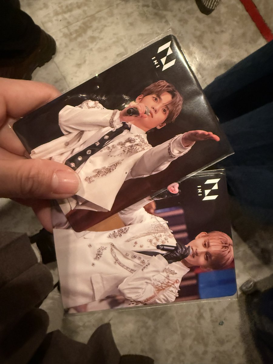 おもち tweet media