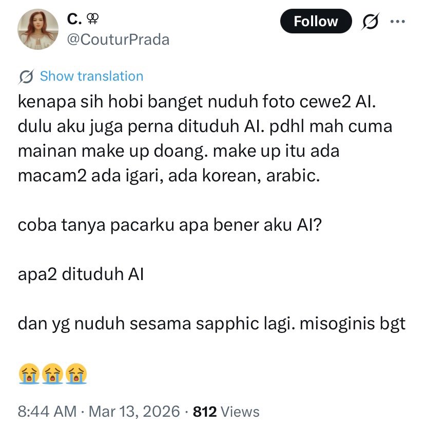 ggodlife_'s tweet photo. Orang2 tuh bukan nuduh dia pakai AI, krn emang kenyataannya, dia pakai AI, bahkan PP-nya juga AI. Tapi dia ngerasa dibully dan dipojokin, jadilah drama panjang.
Padahal kenyatanya pasangannya dan dia ngehina orang mulutnya jauh lebih jahat. https://t.co/YYFXq44iOT