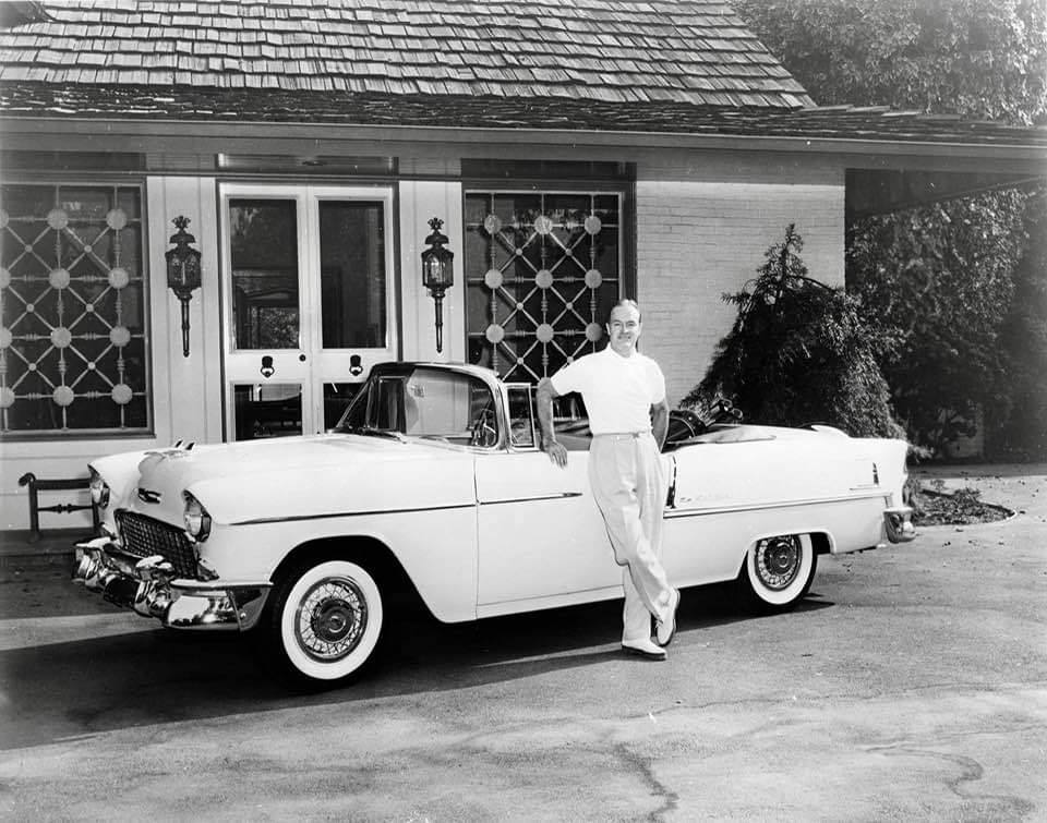 Johnny Cadillac tweet media