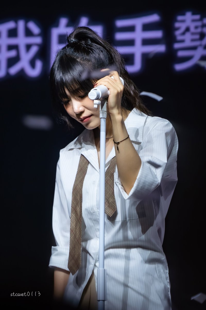 stcsuet0113's tweet photo. 20260420 🐼💖은지

2026 Apink 8th Concert <The Origin : APINK>
in HONGKONG

#에이핑크 #은지 #APINK #EUNJI https://t.co/OSZpePFGVT