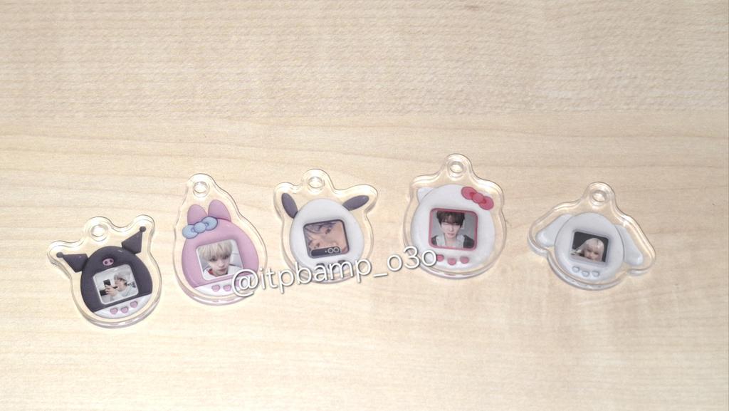 itpbamp_o3o's tweet image. #rt #follow #이벤트 #스밍
⭐️(좀 늦은)투바투 컴백 기념 이벤트⭐️
콘서트때 나눔하고 남은 키링 보내드려요!

• 알티&amp;amp;팔로우(일회성 괄❌️)
• 댓글에 배부 가능/불가, 원하는 멤버 적기! (연준2/범규2/휴닝1 있음) 
• 참석삭 20rt
• 당발 5/5 + 뽑히면 스밍 인증!