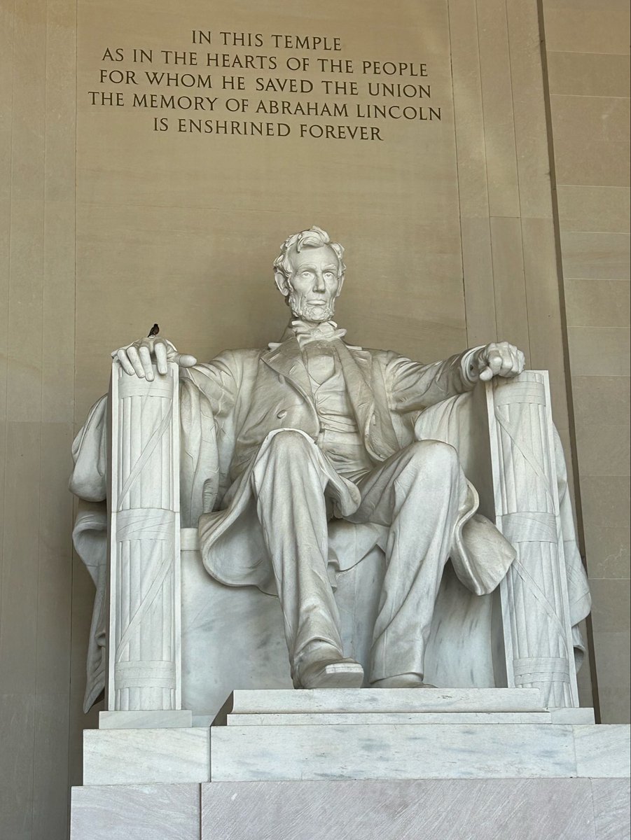 EpicSeananigans's tweet photo. Saw an old friend today

Asked him his thoughts on the state of the civil war in the Republican Party…

He had no comment. https://t.co/dBO1ub4bj4