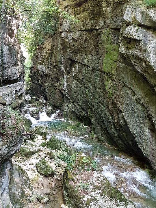 NubesDesign's tweet photo. Art of the Day! "Rock Face second". Buy at: https://t.co/UbMomDYJwN https://t.co/KEkOLi2ttG
