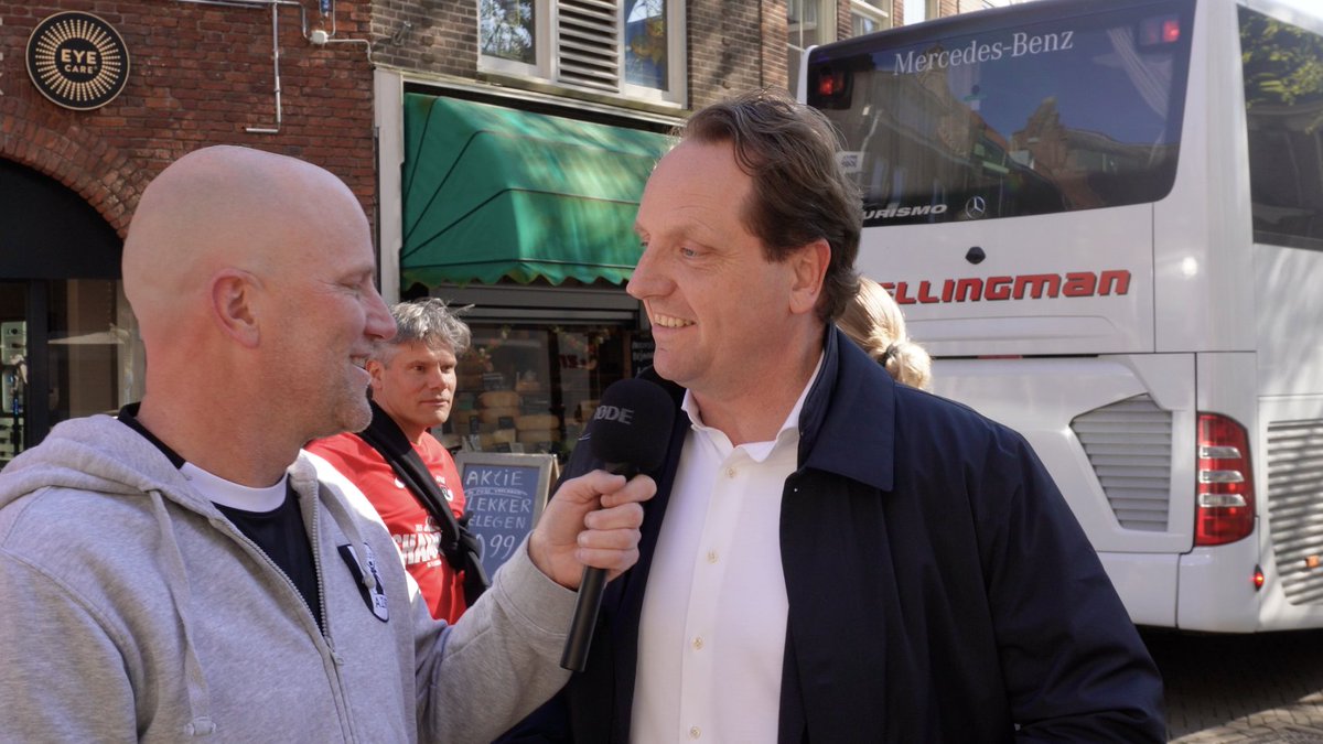Kaaskijkers, AZ tweet media
