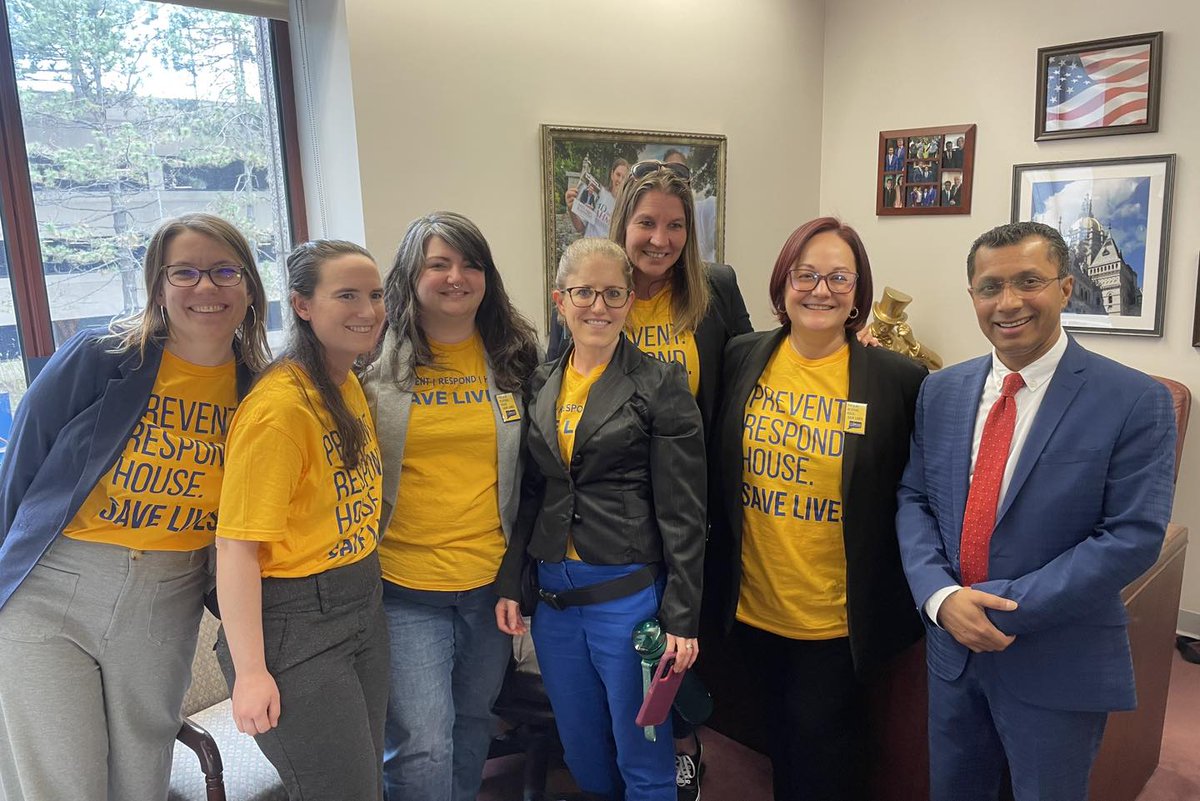 MDRahmanCT's tweet image. Before session days start, I attended a briefing on AJC's State of Antisemitism Report. Great connecting with colleagues &amp;amp; meaningful conversations. Also met with CT Can End Homelessness advocates. Productive day at the Capitol! #CTLeg #Connecticut