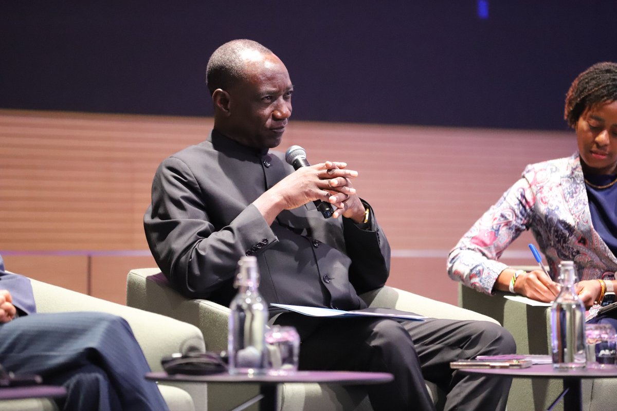 PolicyCenterNS's tweet image. 🔴 @WKanyirige, Special Advisor to the @AUC_PAPS Commissioner, recalls that elections remain key pathways to democratic governance and peacebuilding, and frames the #Rabat Action Plan as part of a broader effort to shape #Africa’s response to #AI as both an opportunity and a