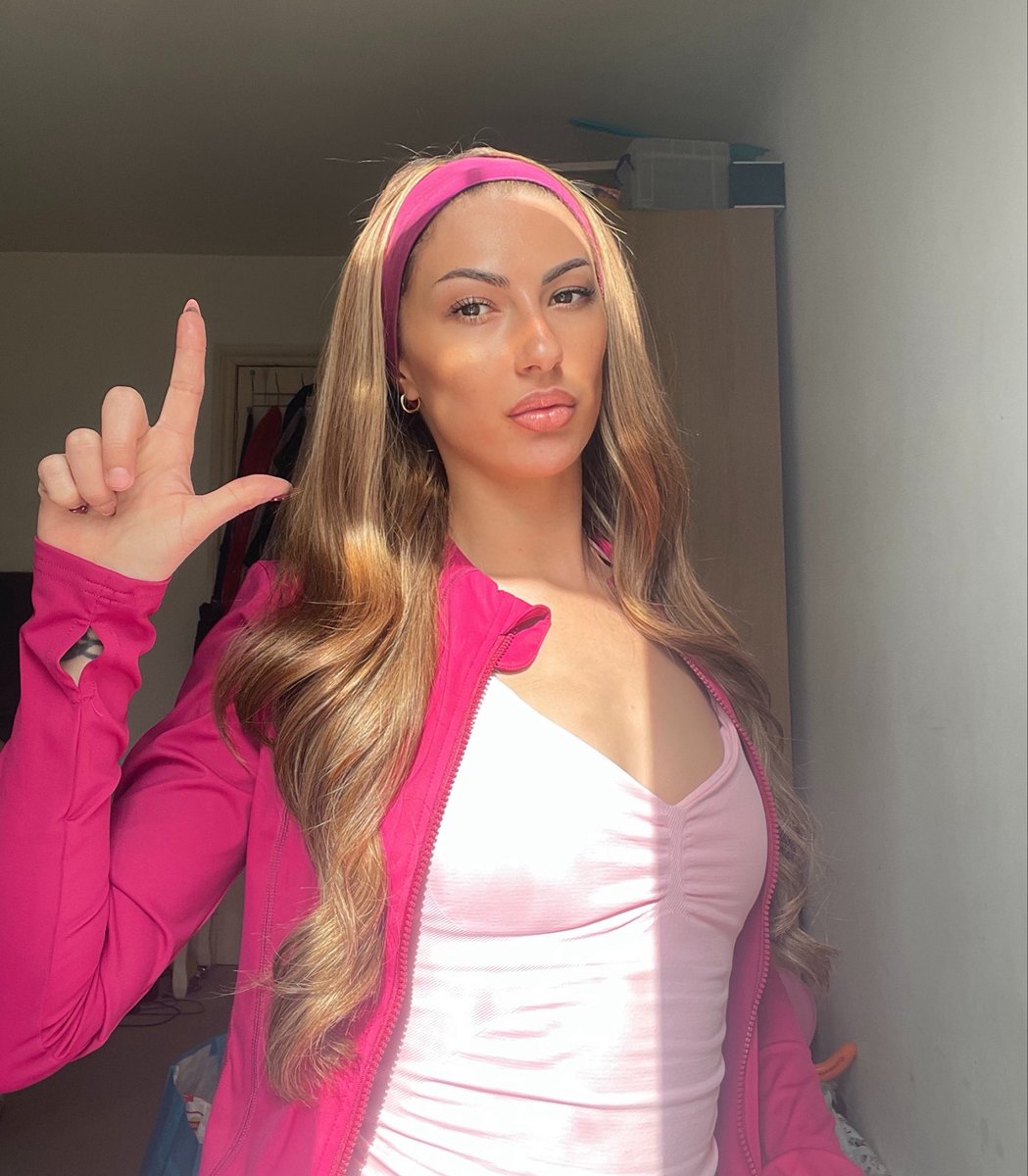 Queen Sasha tweet media